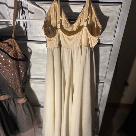 Dance dress costumes that I’ve been keeping for lack of need ,to them find homes - Picture 7 of 13